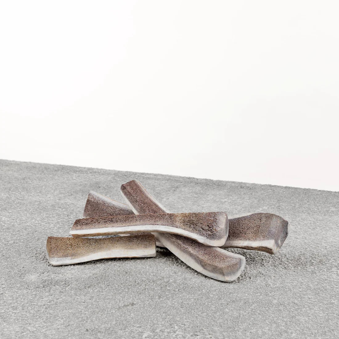 Primal - Dog Elk Antler Medium Split (1) Single Antler